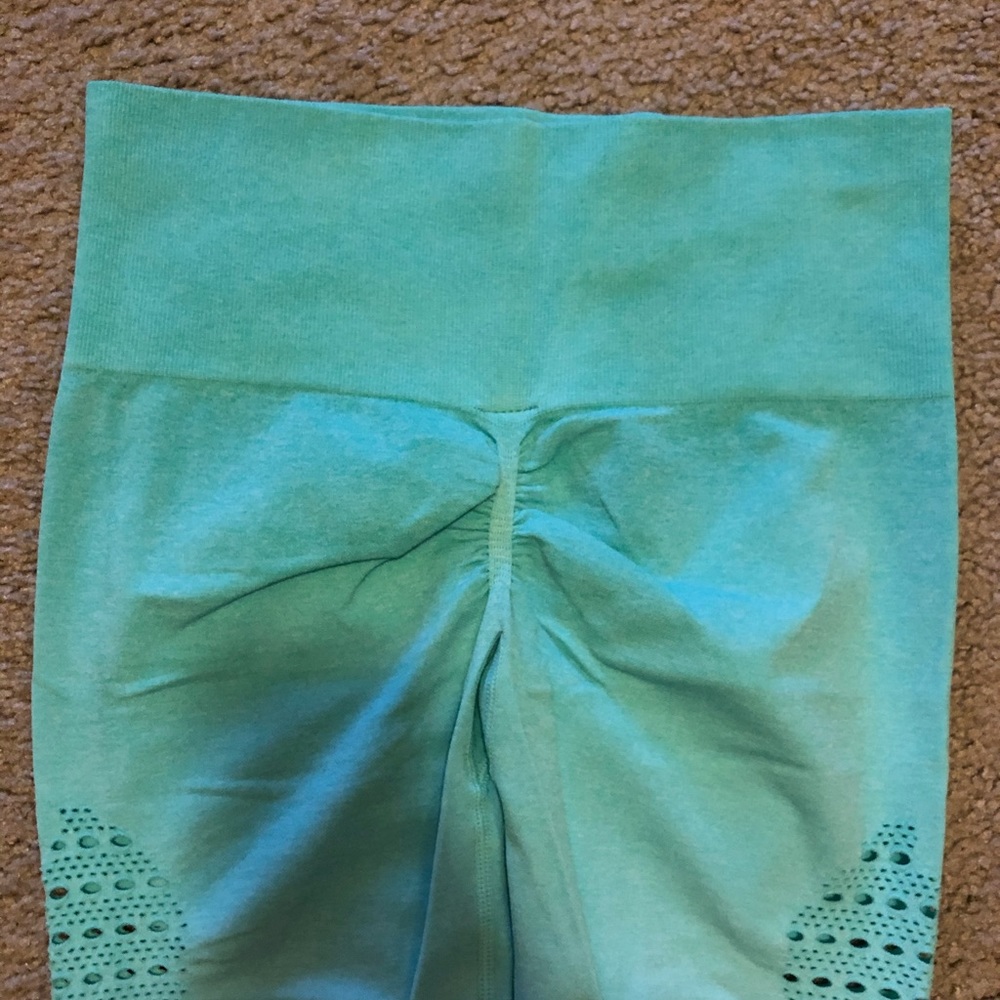 Curves N Combat Boots Leggings - Picture 6 of 6